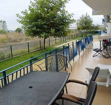 Chezmel Apartment